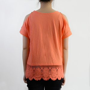 Nuevo diseño de las mujeres de verano-la-de hombro de manga corta de encaje Hem costura T camisas - Product Image 2