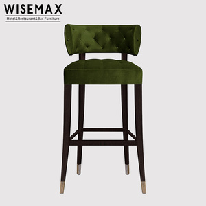 WISEMAX FURNITURE Sgabello da Bar in Stile Moderno Midcentury, Sedia Alta Imbottita di Lusso in Legno per Cucina, Design Barocco Louis - Product Image 2
