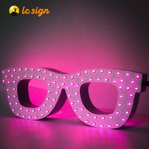 Flexibles LED-Streifen modul 3D-Lichtbuchstaben Muster buchstabe des Optical Shop Sign Board