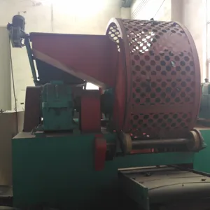 China Full Auto used tire recycling reclaim rubber powder machine