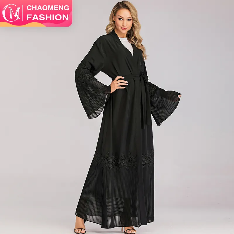 1696 # Großhandel neues Design islamisch schwarz bestickt abaya einfarbig schwarz muslim plissiert Dubai Abaya