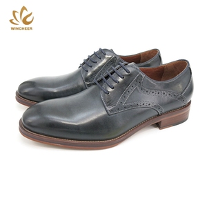 2019 casuales de hombre <span class=keywords><strong>joven</strong></span> de los hombres de moda vestido negro <span class=keywords><strong>formal</strong></span> zapatos para fiesta - Product Image 1