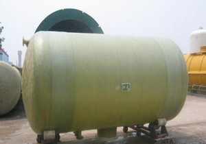 Réservoir de stockage en fibre de verre, réservoir horizontal en FRP pour l'acide chlorhydrique et les produits chimiques - Product Image 6
