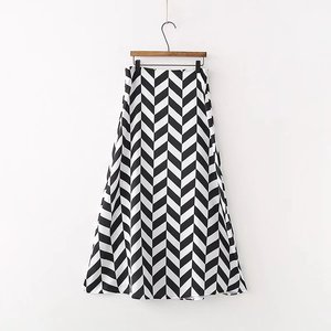 2019 venta al por mayor de las mujeres es <span class=keywords><strong>salvaje</strong></span>-rayas ropa suelta Falda larga - Product Image 1