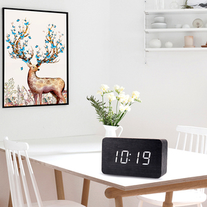 Thời Trang Trong Nhà Độ Ẩm Không Dây Màn Hình Máy Tính Để Bàn Đồng Hồ Kỹ Thuật Số Gỗ Tự Nhiên Đồng Hồ Báo Thức Trên Bàn - Product Image 5