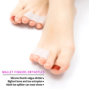 Pemisah Perenggang Gel Tiga Lubang Jari Kecil, Korektor Silikon Gel Cincin Sol Kaki Menyembuhkan Nyeri Kaki - Product Image 3