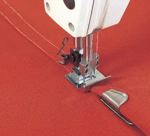 Secondhand JUKIs 380 Chain Stitch Cao-Chất Lượng Máy May