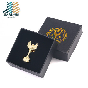 <span class=keywords><strong>2018</strong></span> professionnel en alliage de zinc personnalisé bricolage bouton badge coupe du monde thropy insigne en forme - Product Image 4