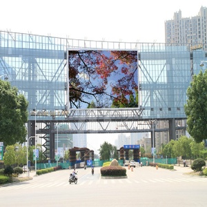 Alibaba en español P10 de publicidad al aire libre pantalla led