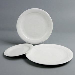 Hecho <span class=keywords><strong>en</strong></span> china a granel barato marfil blanco tamaño de gres platos de cena para <span class=keywords><strong>restaurante</strong></span> - Product Image 1