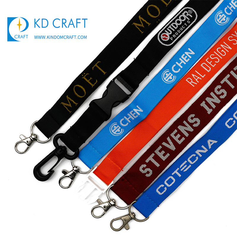 Hoge Kwaliteit Gepersonaliseerde Custom Polyester Jacquard Afneembare Logo Zijde Geweven Geborduurde Lanyard Met Sleutelhanger