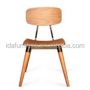 <span class=keywords><strong>Copine</strong></span> dinant la chaise en bois fabrication - Product Image 1