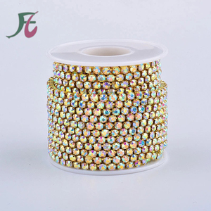 Fabricante al por mayor, técnica de recorte para coser, cadena de copa de Material de vidrio con diamantes de imitación, cierre de Copa, rollo de diamantes de imitación para coser - Product Image 6