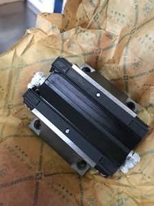 Rodamiento de Guía Lineal KWE25 V1-G4  KWE25 - Product Image 3
