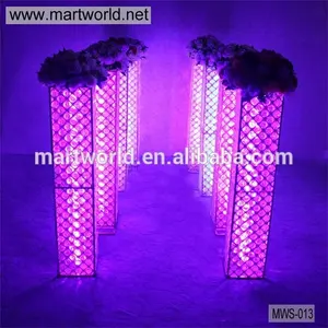 热门最新水晶婚礼装饰柱，带多变的led灯，用于婚礼舞台装饰 (MWS-013)