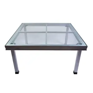 Duurzaam en stevig tonen acryl runway podium met verwijderbare acryl podium platform