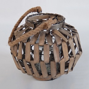 De jardín de <span class=keywords><strong>madera</strong></span> linterna y linternas al por mayor - Product Image 1
