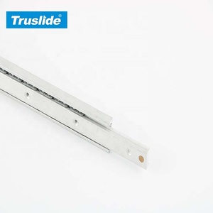 <span class=keywords><strong>Rail</strong></span> de glissière d'armoire à roulement à billes de faible puissance d'alliage d'aluminium de 16mm pour des meubles - Product Image 2