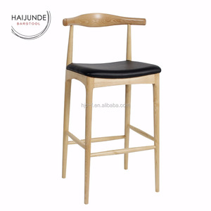 Antique <span class=keywords><strong>bar</strong></span> meubles avec corne <span class=keywords><strong>de</strong></span> vache conception <span class=keywords><strong>dossier</strong></span> tabourets <span class=keywords><strong>de</strong></span> <span class=keywords><strong>bar</strong></span> - Product Image 1