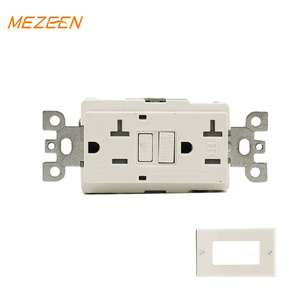 얼굴 판을 가진 가득 차있는 금관 악기 125V 220V GFCI 이중 저장소 20 Amps 목욕탕 안전 벽 소켓 - Product Image 4