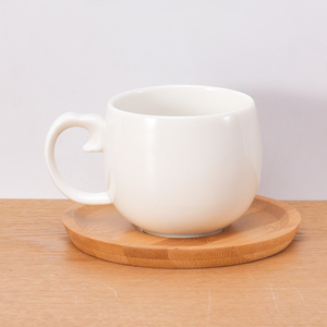 Set di Tazza da <span class=keywords><strong>Caffè</strong></span> in Ceramica Bianca JC con Piattino <span class=keywords><strong>e</strong></span> Vassoio in Legno, Tazza in Ceramica con Supporto in Legno Massiccio per Stoviglie - Product Image 3