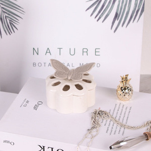 Mariposa <span class=keywords><strong>regalo</strong></span> caja <span class=keywords><strong>padrino</strong></span> <span class=keywords><strong>regalo</strong></span> hecho a mano de cerámica - Product Image 2