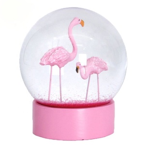 Toptan özel Sevgililer Hatıra glitter su topu reçine flamingo kar küresi - Product Image 2