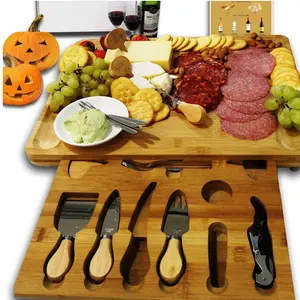 Planche d'assiettes à fromage Extra-Large, 1 pièce, avec tiroir magnétique caché, couteaux à fromage, fourchettes de service, marqueurs et accessoires pour le vin