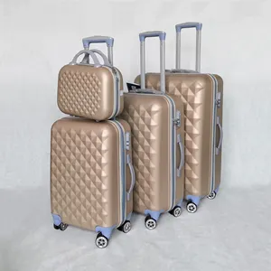 热卖女士手提箱 4 轮行李套装 4 件