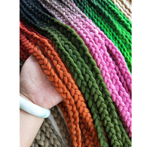 Tomo — Extensions capillaires synthétiques tressées en Triangle, boîte moyenne et petite, <span class=keywords><strong>crochet</strong></span>ées noires, 24 pouces - Product Image 2