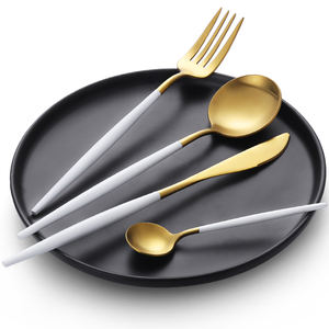 Cubiertos Dorados Inoxidables Juego de Cubiertos de acero inoxidable 304 Juego de cubiertos de cocina y restaurante - Product Image 1