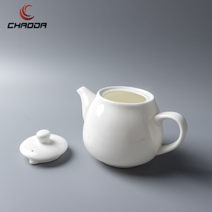 Théière en céramique blanche, de 700ml, à café, pour hôtel, Restaurant, eau, décoration, théière, pour four, à os fin, poignée en céramique chinoise