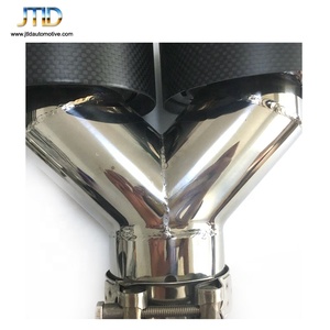 Punta de Escape Doble de Fibra de Carbono Brillante <span class=keywords><strong>para</strong></span> <span class=keywords><strong>AKrapovic</strong></span> - Product Image 5