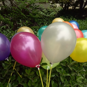 Color surtido 10 pulgadas 2,2g <span class=keywords><strong>ronda</strong></span> <span class=keywords><strong>de</strong></span> globos para vacaciones y decoración - Product Image 6