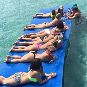 Colchoneta de agua flotante Popular mundial, equipo de juguete deportivo para agua, almohadilla de espuma XPE para piscina, barco, lago, playa, 18, 15, 12 y 9 pies, 2023