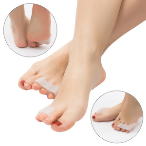 Pemisah Gel jari kaki silikon kecil, tiga lubang Sol dalam cincin jari kaki Gel untuk tumit pereda nyeri kaki Olahraga & kenyamanan - Product Image 4