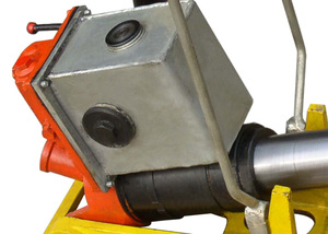 Aligneur <span class=keywords><strong>de</strong></span> voies ferrées hydraulique YB-200 20T pour <span class=keywords><strong>l</strong></span>'entretien des chemins <span class=keywords><strong>de</strong></span> fer - Product Image 3