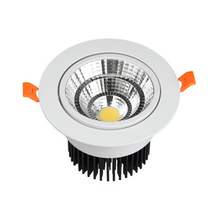 Plafonnier LED moderne en aluminium de <span class=keywords><strong>6</strong></span> pouces, CRI 95, IP65, pour chambre et entrepôt, 8W/13W/18W/22W, dimmable, garantie 5 ans - Product Image 1