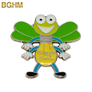 Meilleur qualité fer émail souple avec époxy frelons badge avec nickelage - Product Image 1