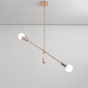 Tube d'éclairage Simple conception <span class=keywords><strong>lustre</strong></span> 2 ampoules europe style or rose couleur en laiton pendentif lumière - Product Image 1