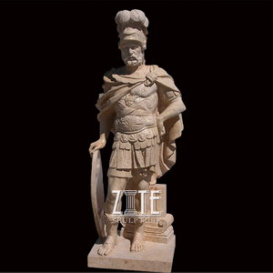 Statua Decorativa in Marmo a Grandezza Naturale di Soldato Greco-Romano Scolpito - Product Image 2