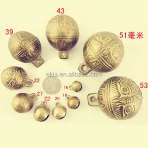 De moda de diferentes tamaños de bronce exquisitos y cobre campanas de china