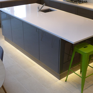 Nuovo Tipo di Illuminazione LED <span class=keywords><strong>per</strong></span> Mobili da <span class=keywords><strong>Cucina</strong></span> Battiscopa in PVC - Product Image 1