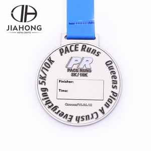 Personnaliser course argent sport rythme tourne médaille - Product Image 2