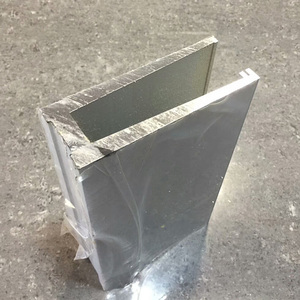 Support <span class=keywords><strong>en</strong></span> <span class=keywords><strong>U</strong></span> <span class=keywords><strong>en</strong></span> <span class=keywords><strong>aluminium</strong></span>, tailles de barres <span class=keywords><strong>en</strong></span> <span class=keywords><strong>U</strong></span>, OEM, profilé <span class=keywords><strong>en</strong></span> <span class=keywords><strong>aluminium</strong></span> <span class=keywords><strong>en</strong></span> forme de <span class=keywords><strong>U</strong></span>, usine, profilé <span class=keywords><strong>en</strong></span> <span class=keywords><strong>aluminium</strong></span> pour balustrade - Product Image 6