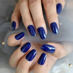 Gel Gel piccoli chiodi finti diamante blu lucido copertura polacca punte artificiali per unghie progettate con linguette adesive 24 pezzi