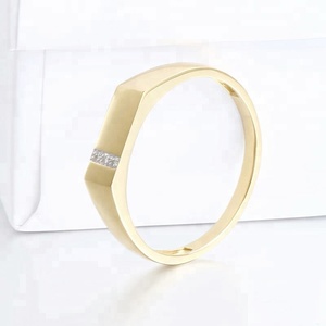 <span class=keywords><strong>De</strong></span> <span class=keywords><strong>plata</strong></span> esterlina personalizado sello 14 K chapado en oro <span class=keywords><strong>para</strong></span> hombres nombres <span class=keywords><strong>de</strong></span> estilo grabado Europea anillo <span class=keywords><strong>de</strong></span> boda - Product Image 2