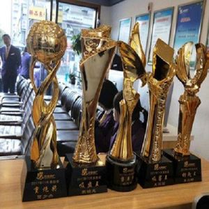 Cerimonia di premiazione della società di competizione trofei di sport di cristallo placcati in oro eco-friendly alta trasparente incisa su misura - Product Image 2