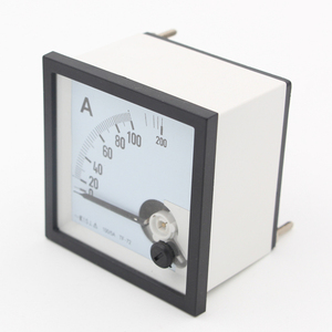 Giá Tốt 72*72Mm Di Chuyển Sắt Analog Amp Meter 100/5A Ba Pha Độ Chính Xác Cao Class 1.5 0-600V <span class=keywords><strong>AC</strong></span> Cho Chuyển Đổi Tủ - Product Image 2