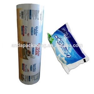 Rotolo di <span class=keywords><strong>Film</strong></span> Plastico Co-estruso a 5 Strati PE EVOH, <span class=keywords><strong>Film</strong></span> Fresco <span class=keywords><strong>Bianco</strong></span> <span class=keywords><strong>e</strong></span> <span class=keywords><strong>Nero</strong></span> per Confezionamento del Latte - Product Image 4